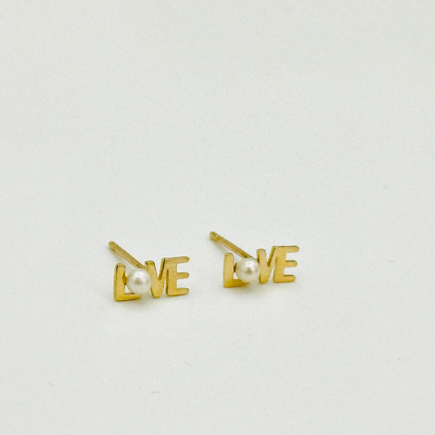 14K Gold LOVE Stud Earrings with Freshwater Pearls / Seed Pearls - Solid Gold
