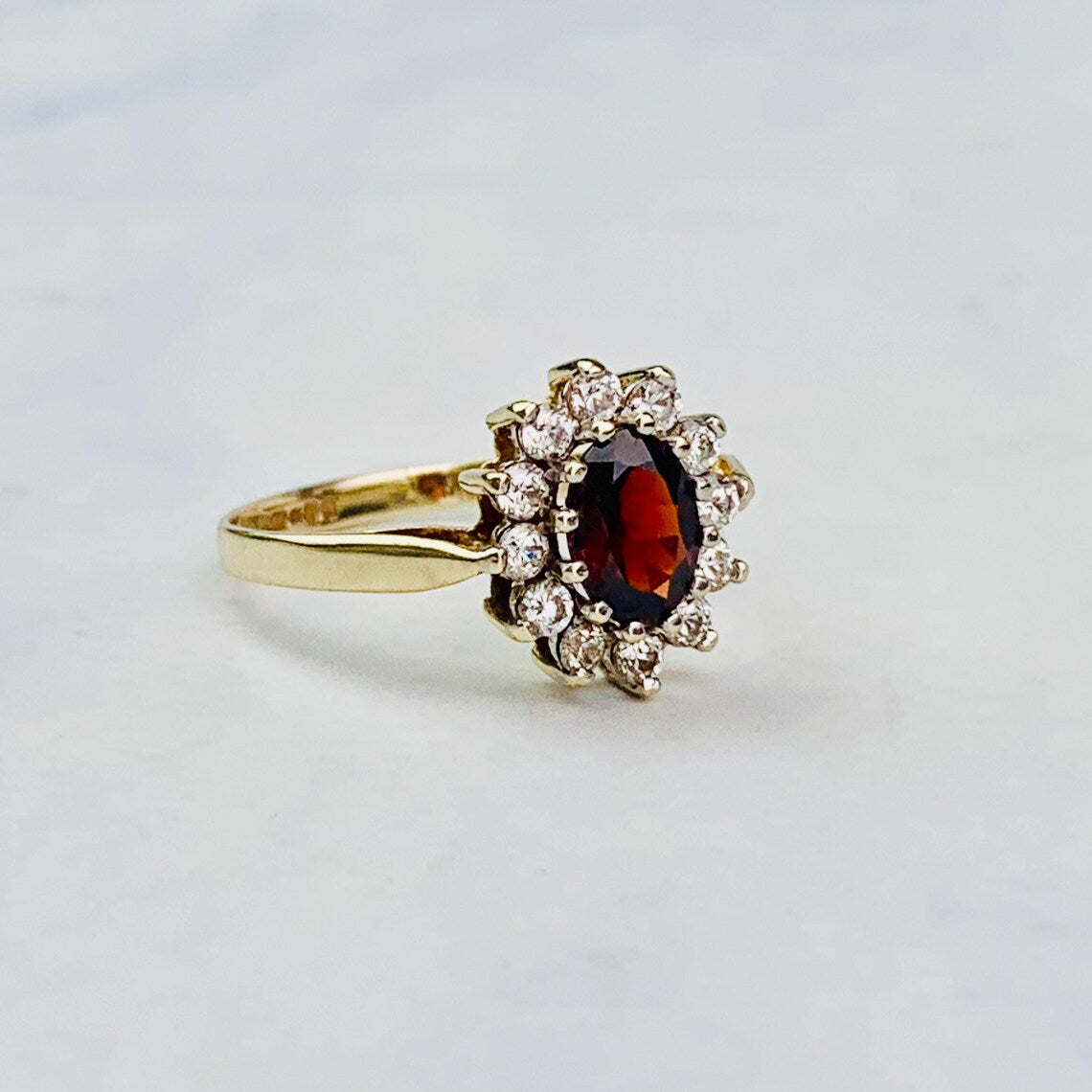 Vintage 9K / 9ct Gold Oval Red and White CZ Halo Statement Ring / Cocktail Ring - Size 6 US