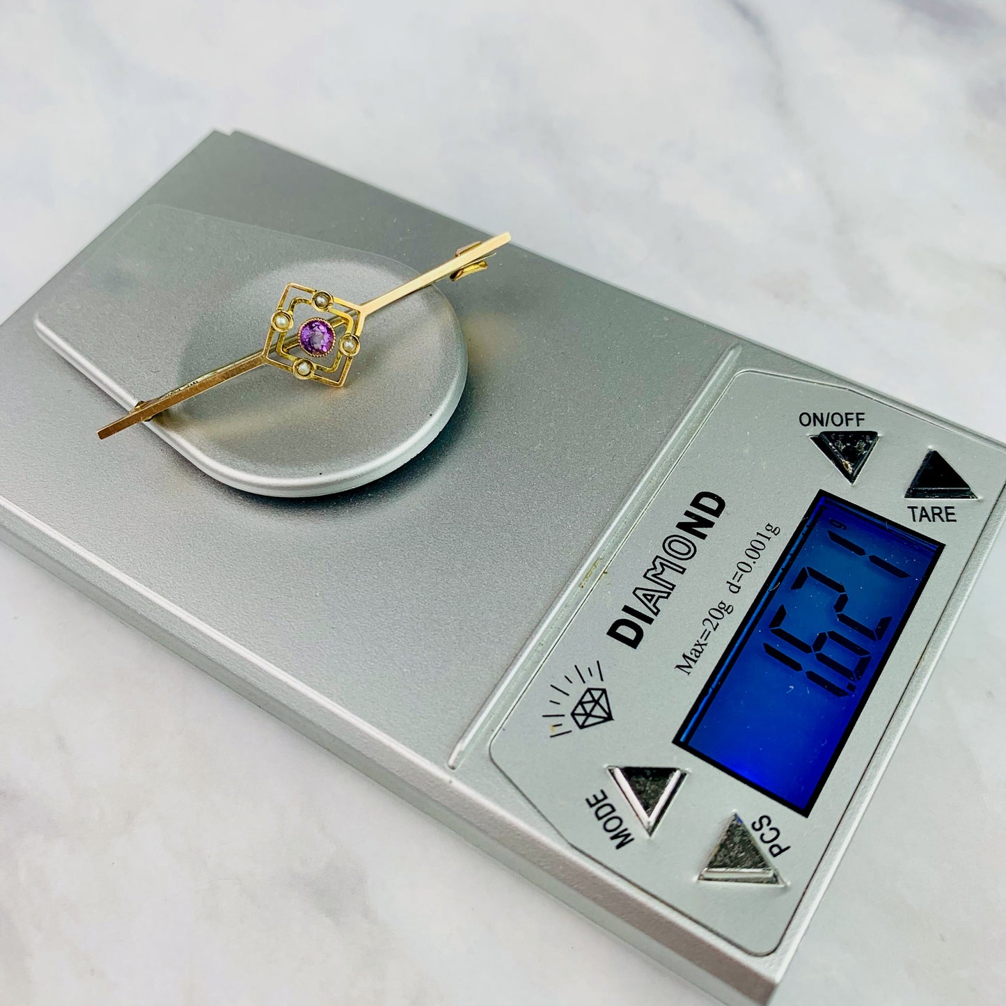 Vintage 9k Yellow Gold Bar Pin / Brooch with Amethyst and Seed Pearls