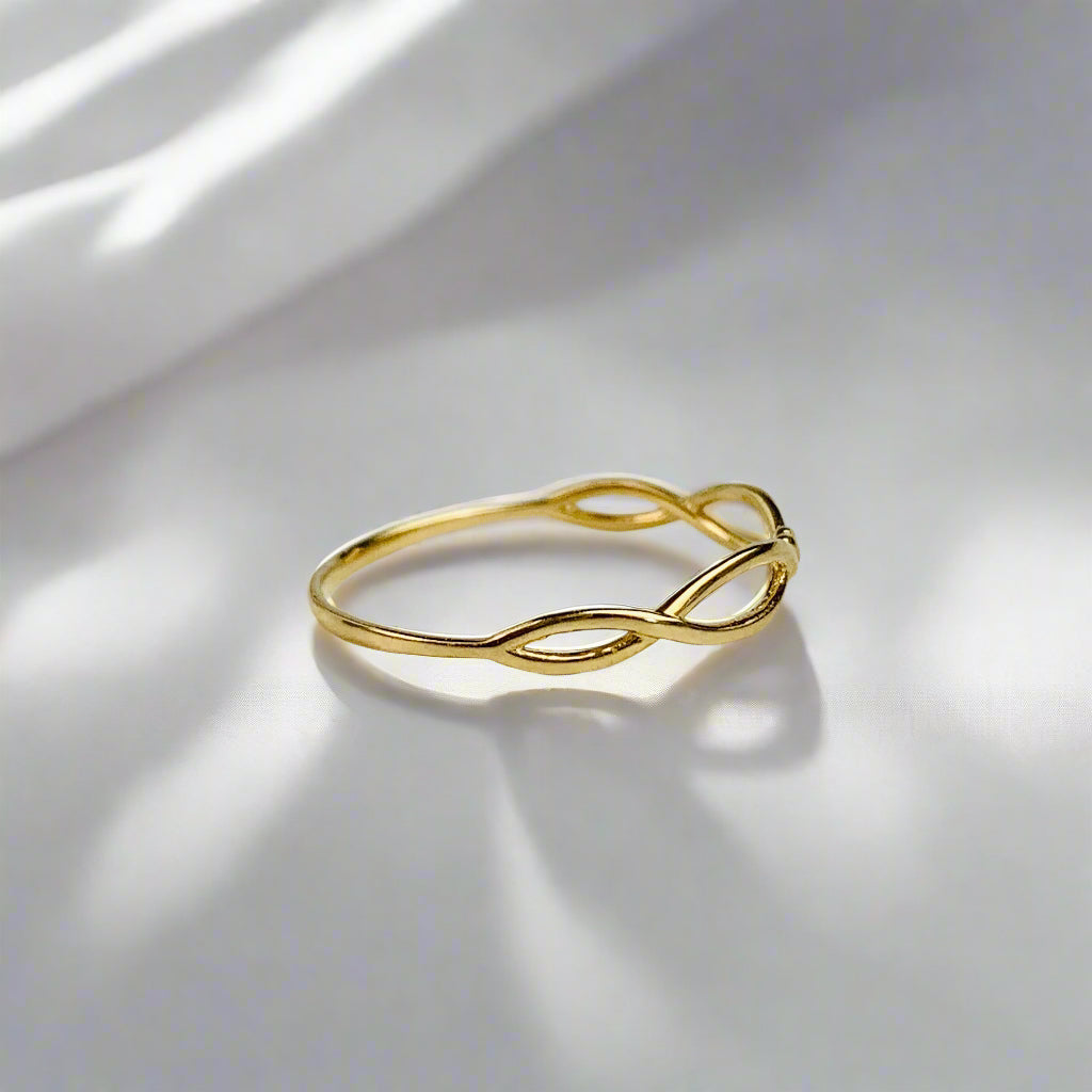14K Solid Gold Twisted Wire / Infinity Symbol Stacking Ring / Stackable Ring - Size 6 US