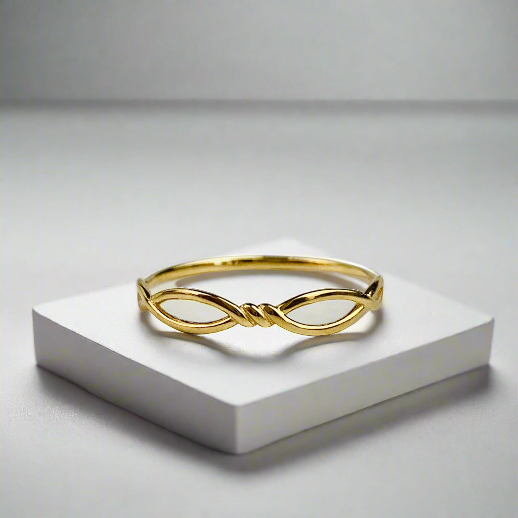 14K Solid Gold Twisted Wire / Infinity Symbol Stacking Ring / Stackable Ring - Size 6 US