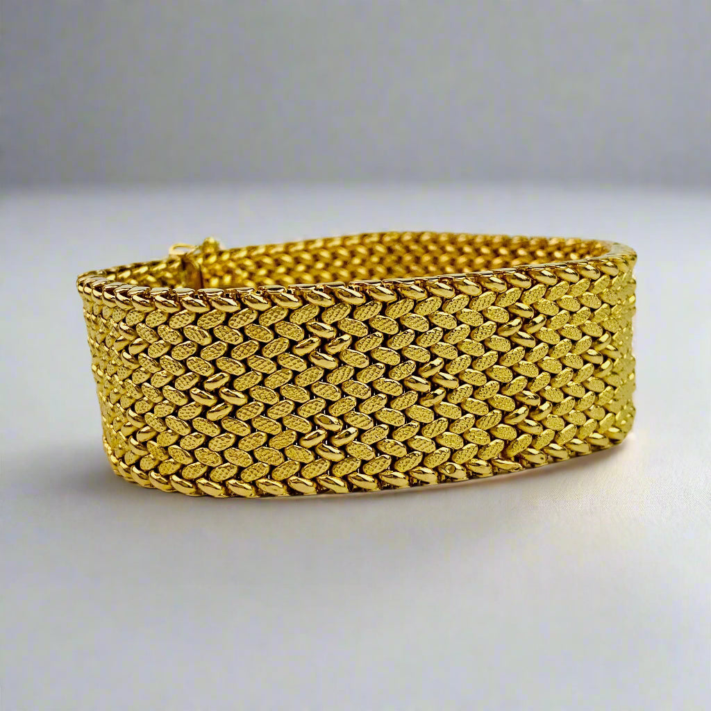 18K Gold Vintage Cartier Mesh Thick Bracelet - Estate Jewelry - 40 grams