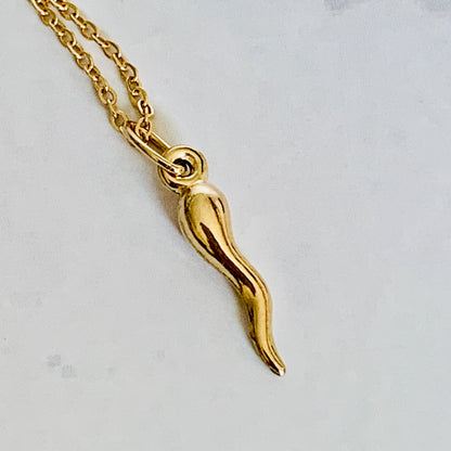 14K Yellow Gold 15mm Italian Horn Charm / Pendant - Corno 3D Cornicello Good Luck Devils Horn optional 14K Gold Cable Link Chain