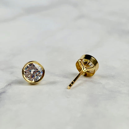 14K Yellow Gold Bezel Set Brilliant Cubic Zirconia Stud Earrings - 4.4mm