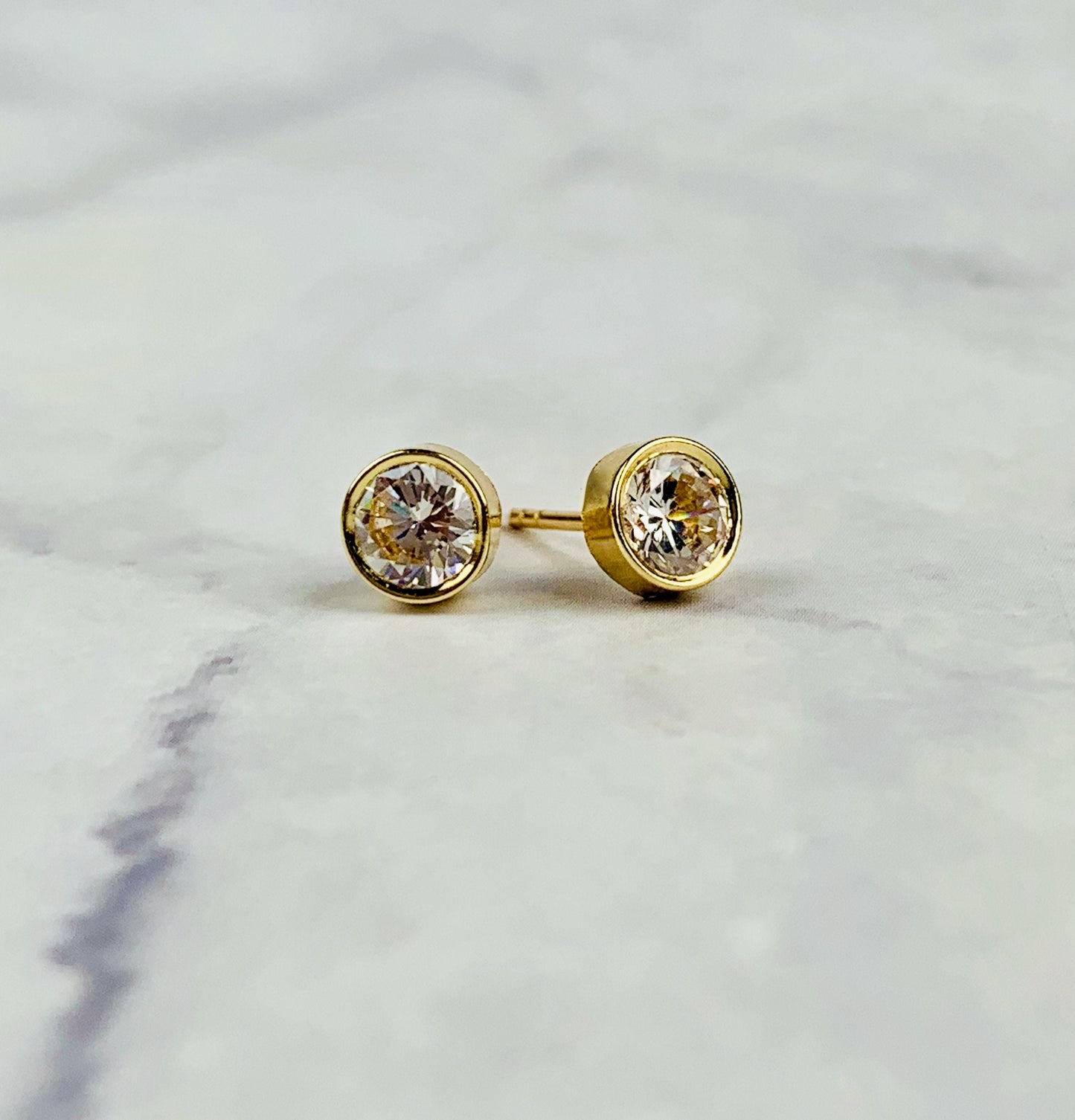 14K Yellow Gold Bezel Set Brilliant Cubic Zirconia Stud Earrings - 4.4mm