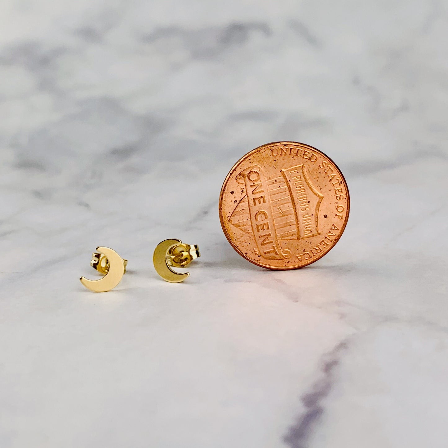 14K Solid Gold Crescent Moon Stud Earrings