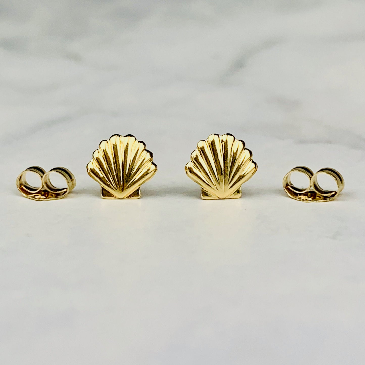 14K Yellow Gold Seashell Stud / Shell Earrings - Solid Gold