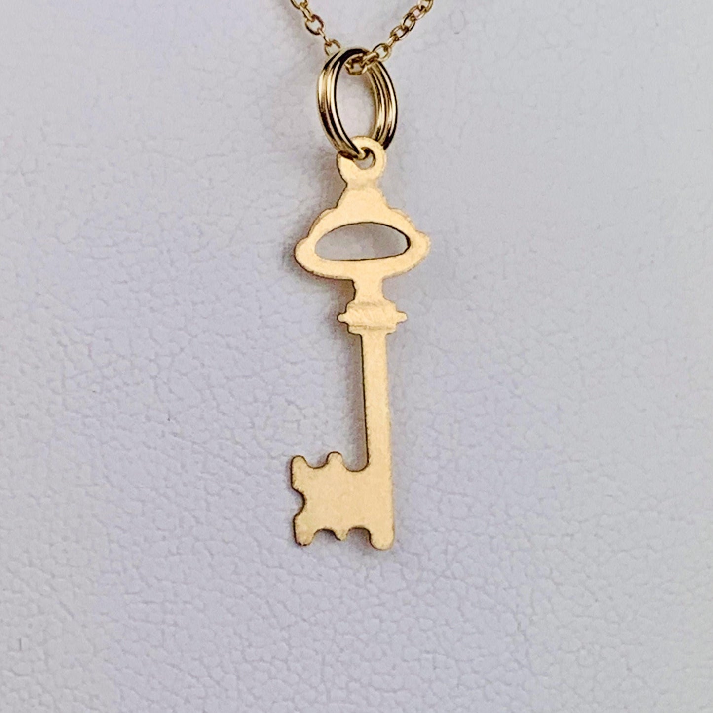 14K Gold 22mm Classic Key Charm / Pendant optional 14K Gold Cable Link Chain