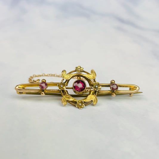 Antique 9K / 9ct Yellow Gold Bar Brooch / Pin with Seed Pearls and Garnet Stones - 2.865 grams