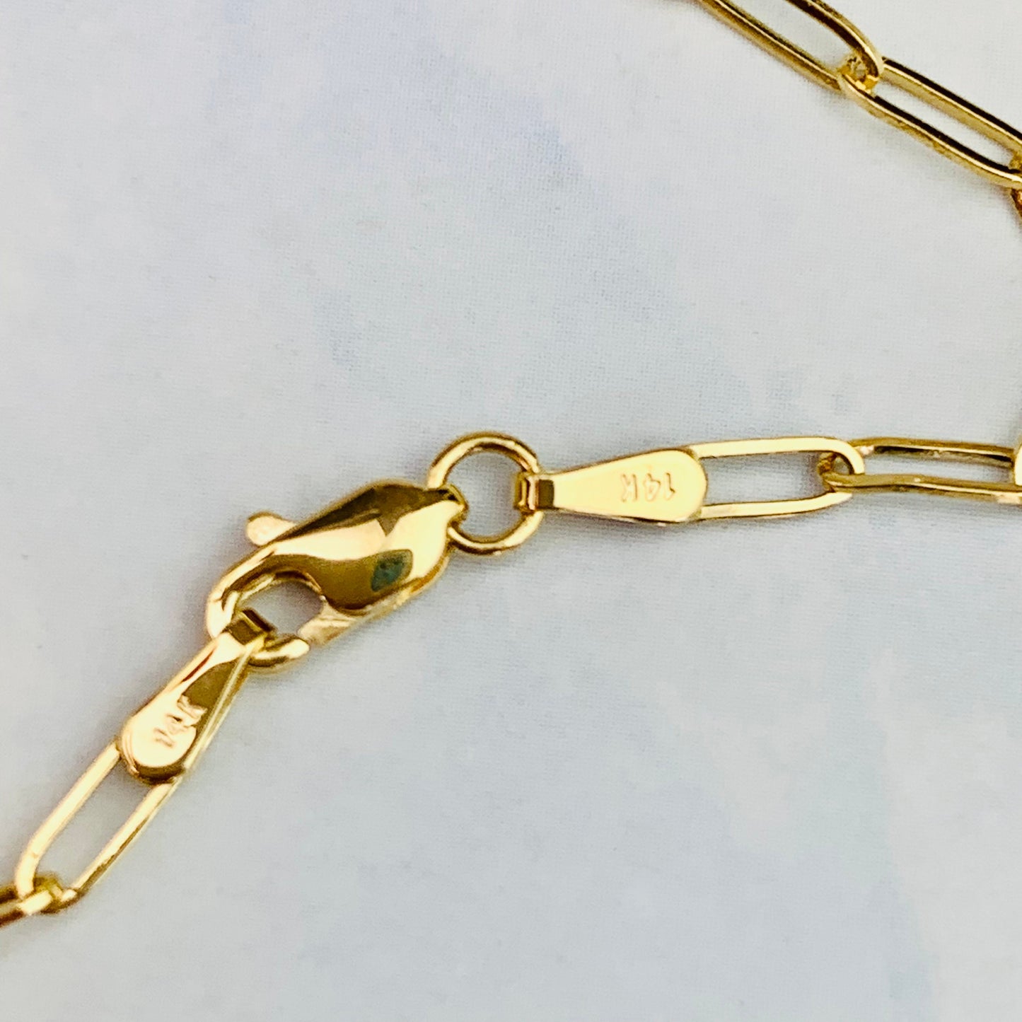 14K Solid Yellow Flat Oval Paper Clip Bracelet With Lobster Clasp - 7 Inches