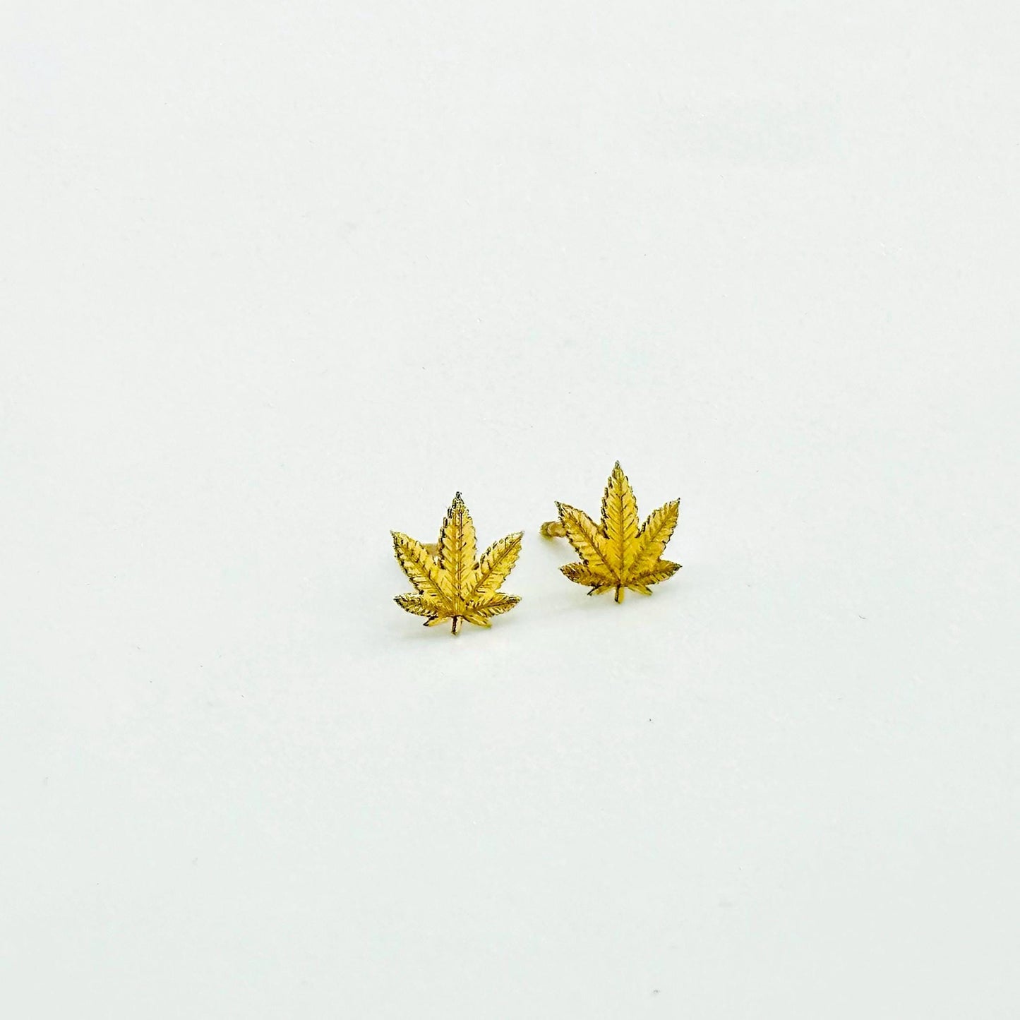 14K Solid Yellow Gold Etched Marijuana Leaf Stud Earrings 7.5mm x 7.5mm