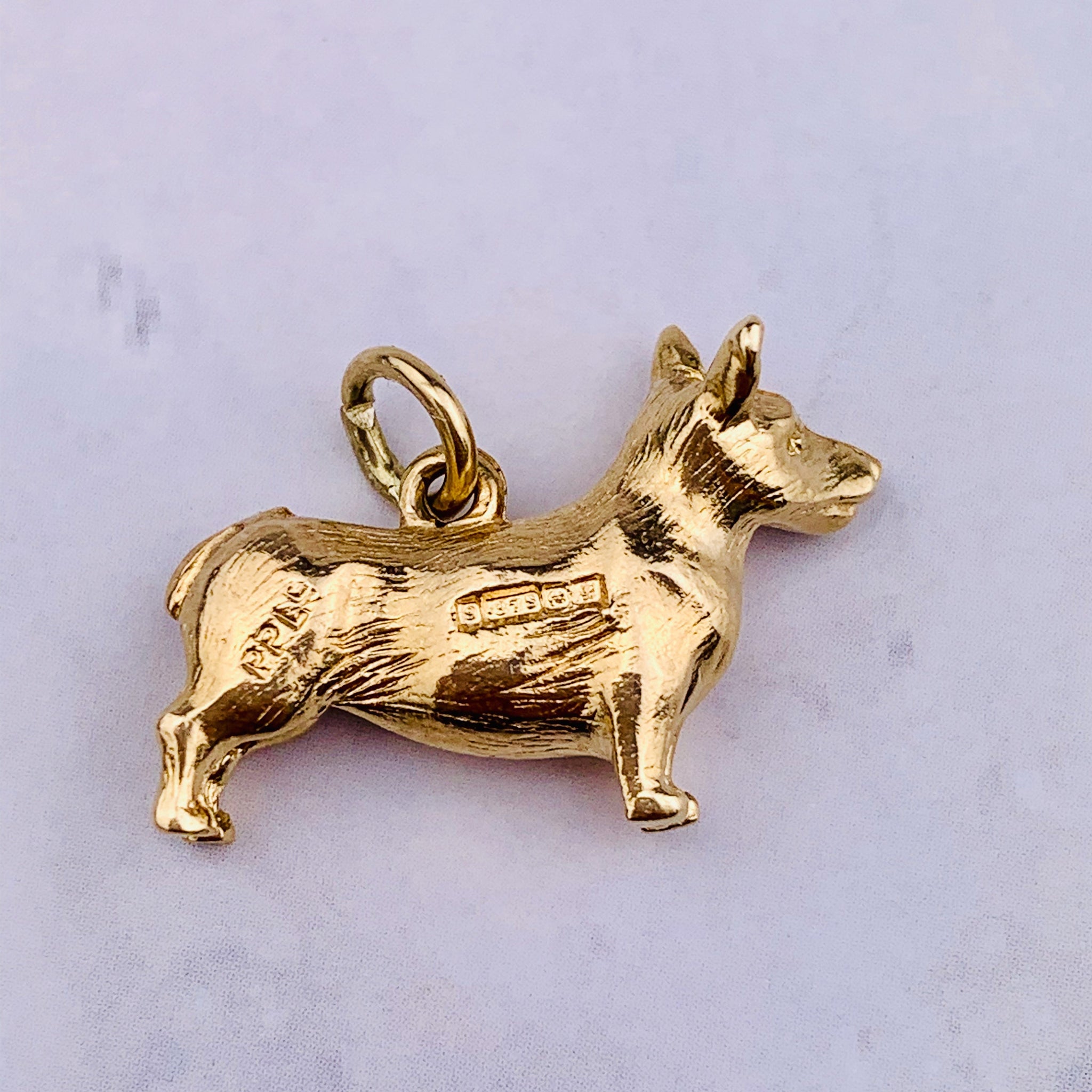 Vintage 9K Gold English Corgi Charm - Pendant - Payton, Pepper