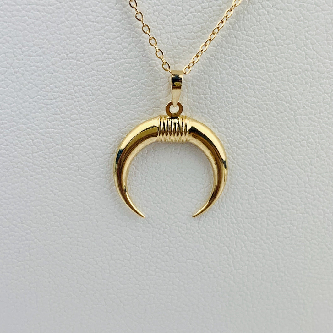Horn Necklace – Samfa Style